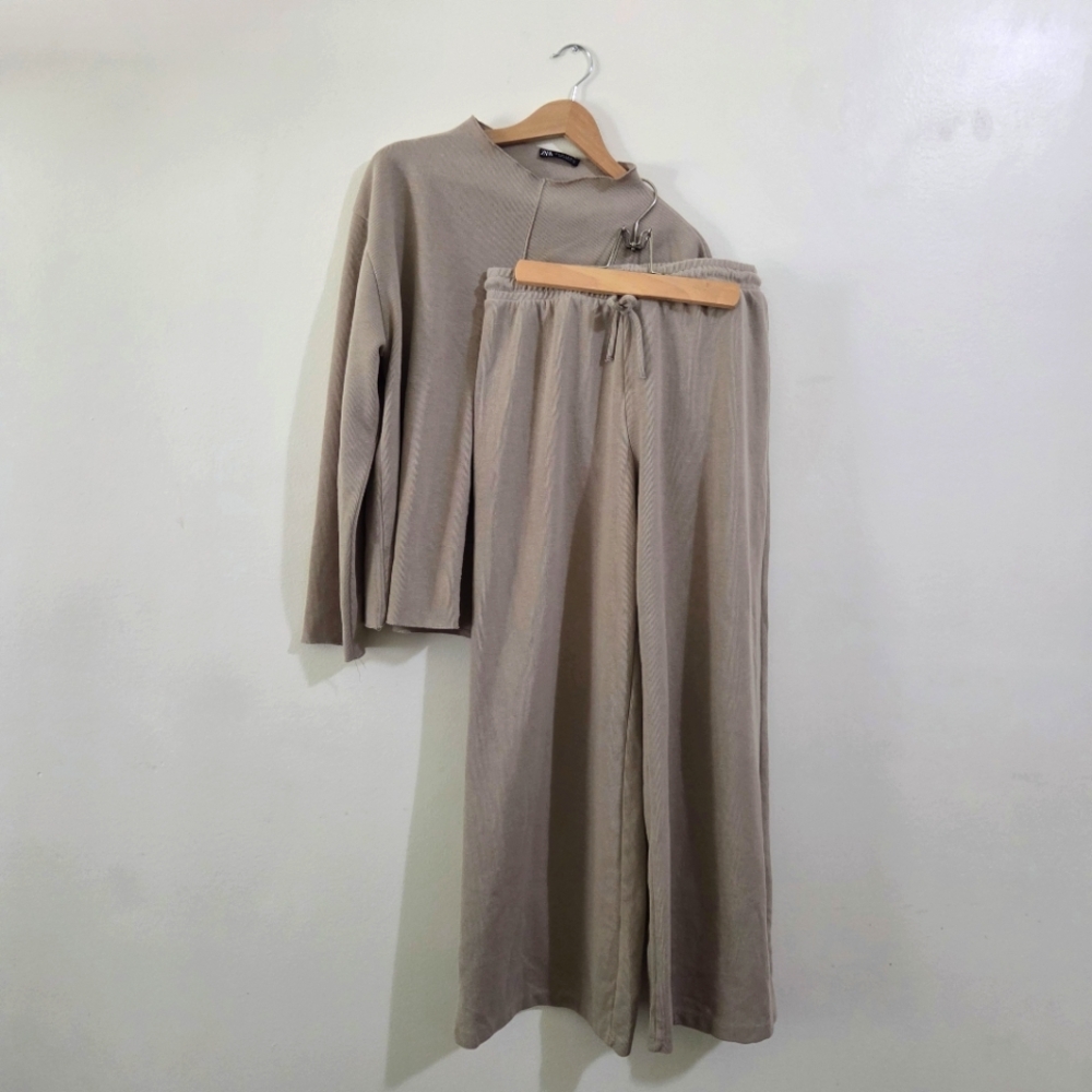 Zara Tan Knit 2 Piece Lounge Set